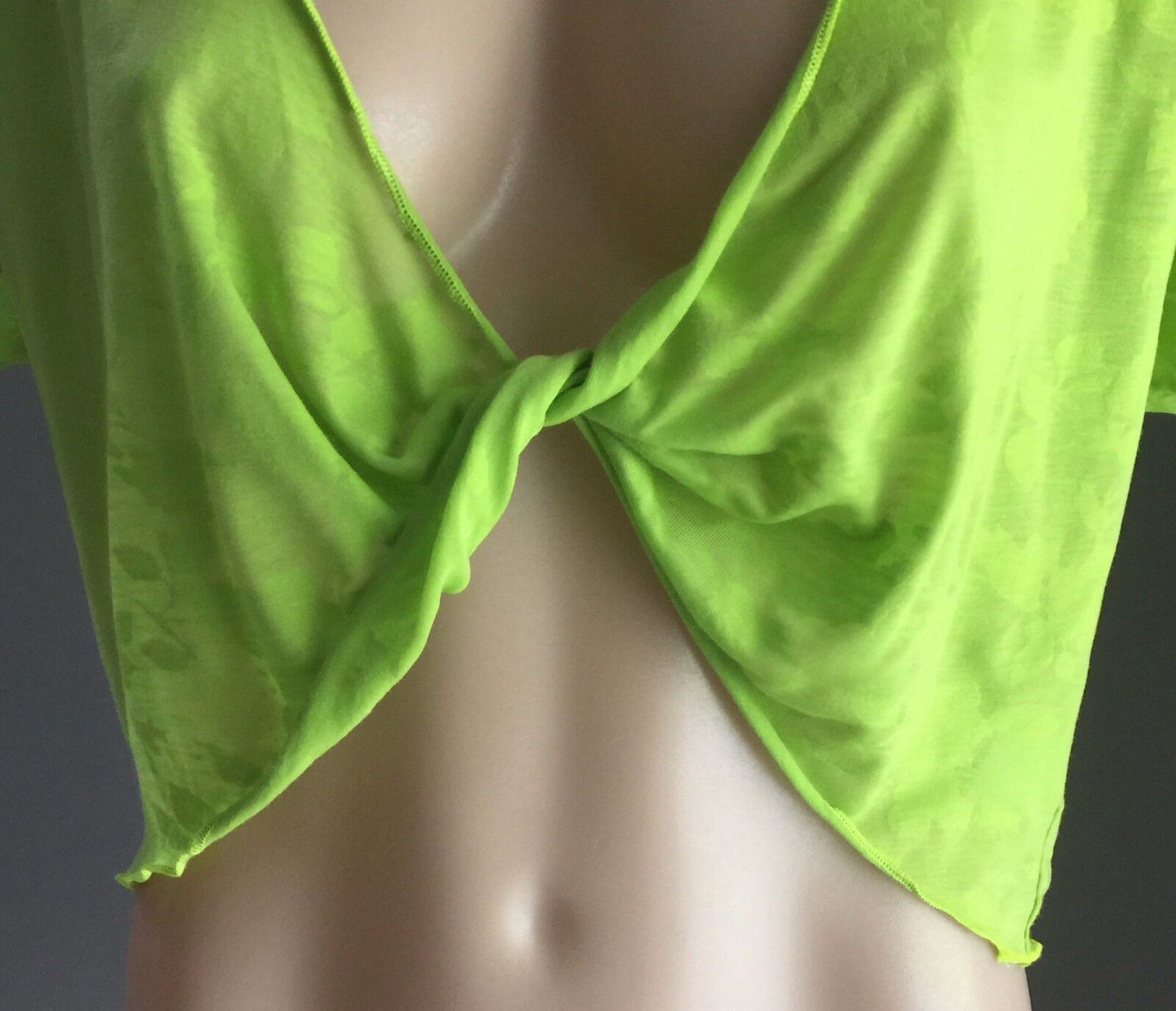 PHILOSSOPHY Crop Top Lime Green Burn Out Fabric Twist Short Sleeve Size 16 NEW