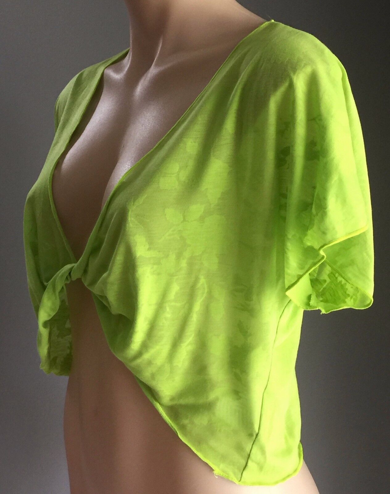 PHILOSSOPHY Crop Top Lime Green Burn Out Fabric Twist Short Sleeve Size 16 NEW