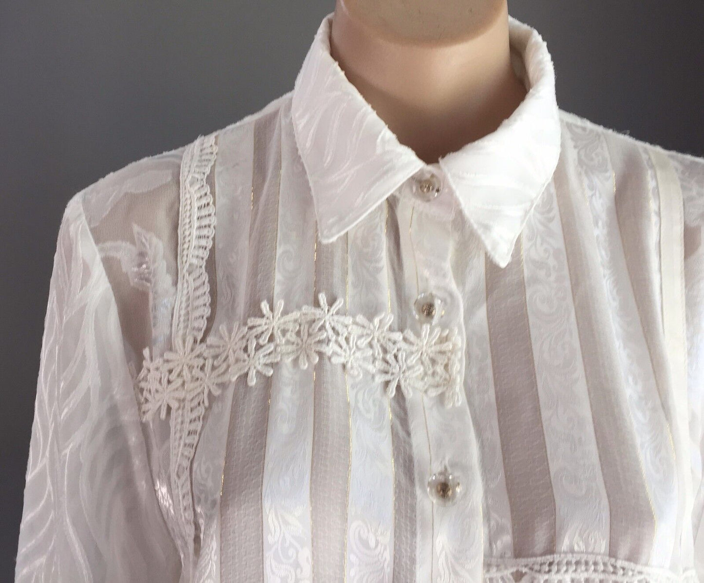 PRIVATE COLLECTION Blouse White Gold Thread Ribbon Lace Romantic Shirt Top Sz 12