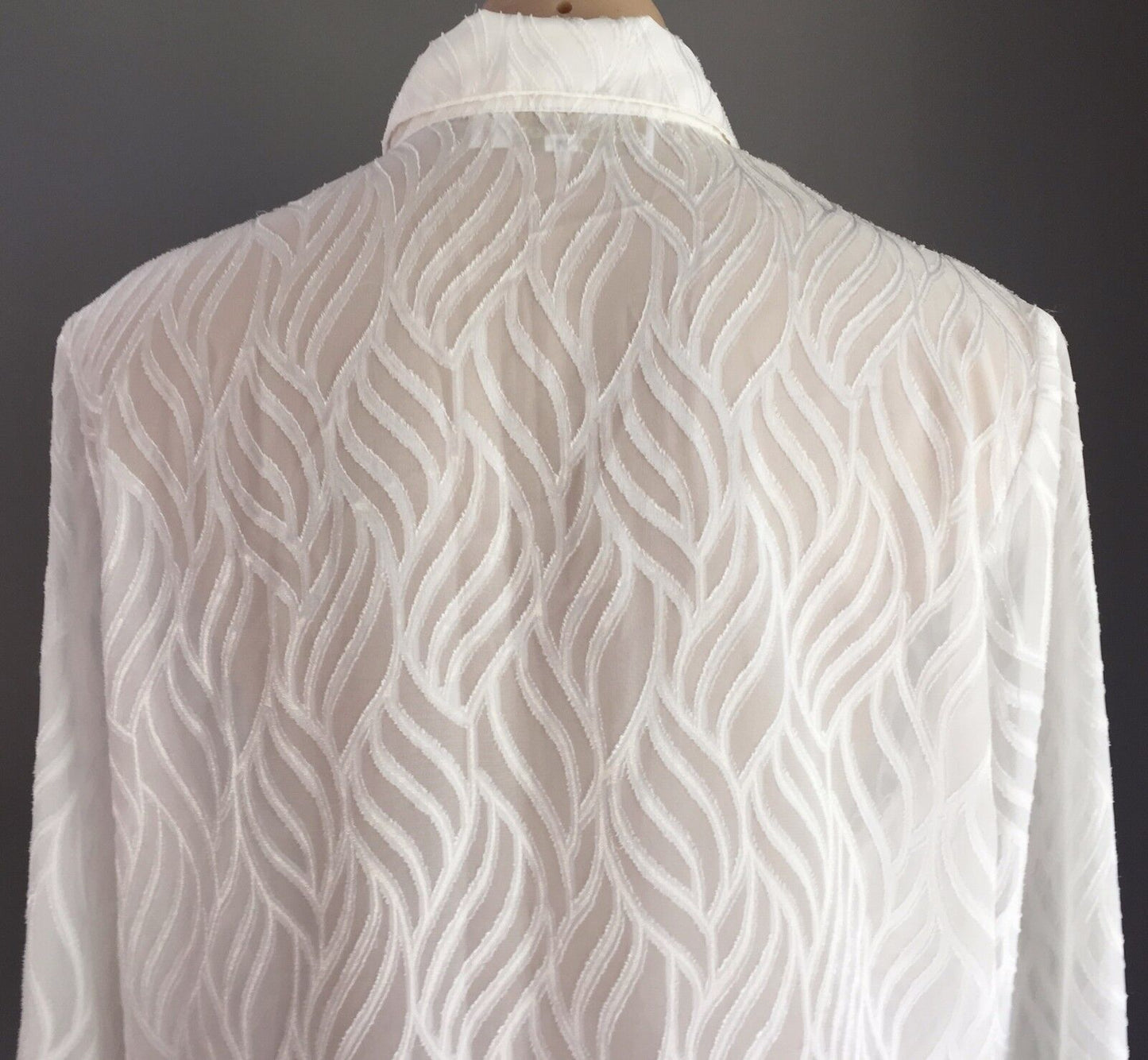 PRIVATE COLLECTION Blouse White Gold Thread Ribbon Lace Romantic Shirt Top Sz 12