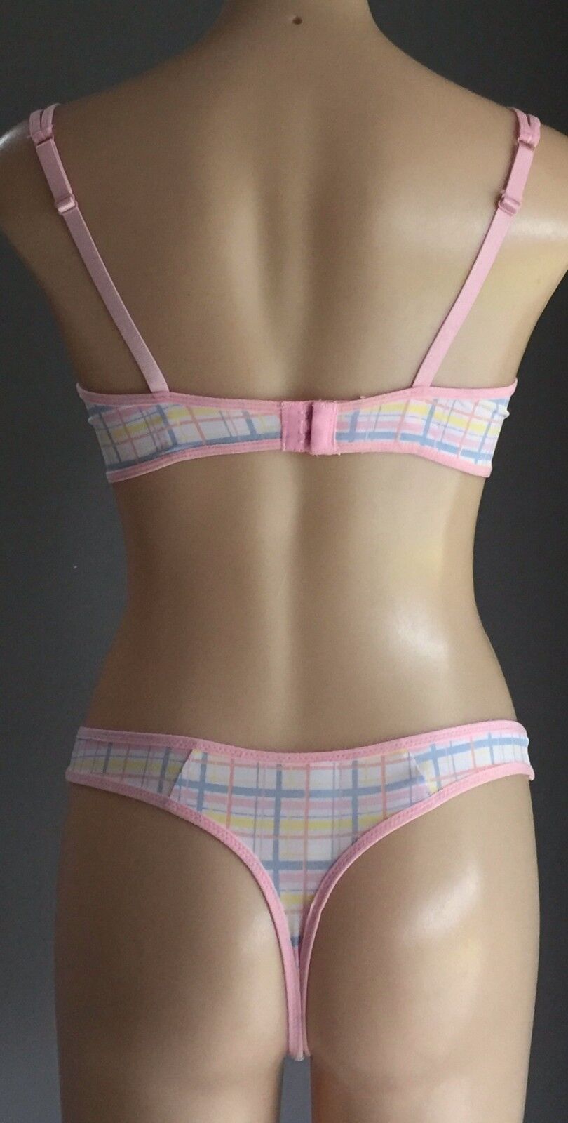 VS INTIMATES Matching Bra & G-String Set 14D Size 14 Pastel Check Print NEW