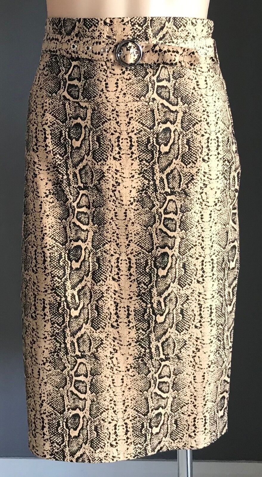 SUITE 62 Boutique Skirt  Black & Tan Snake Skin Print Straight Belt Size 10 NEW