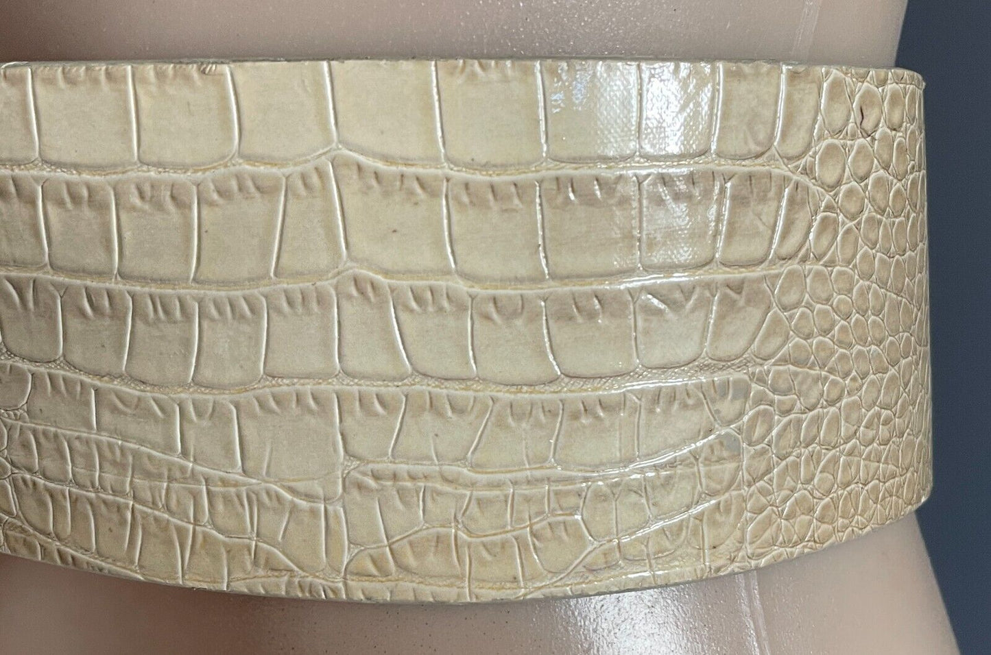 WHITE HOUSE BLACK MARKET Beige Snake Print PU/Pleather Belt Size L 6.5cm Wide