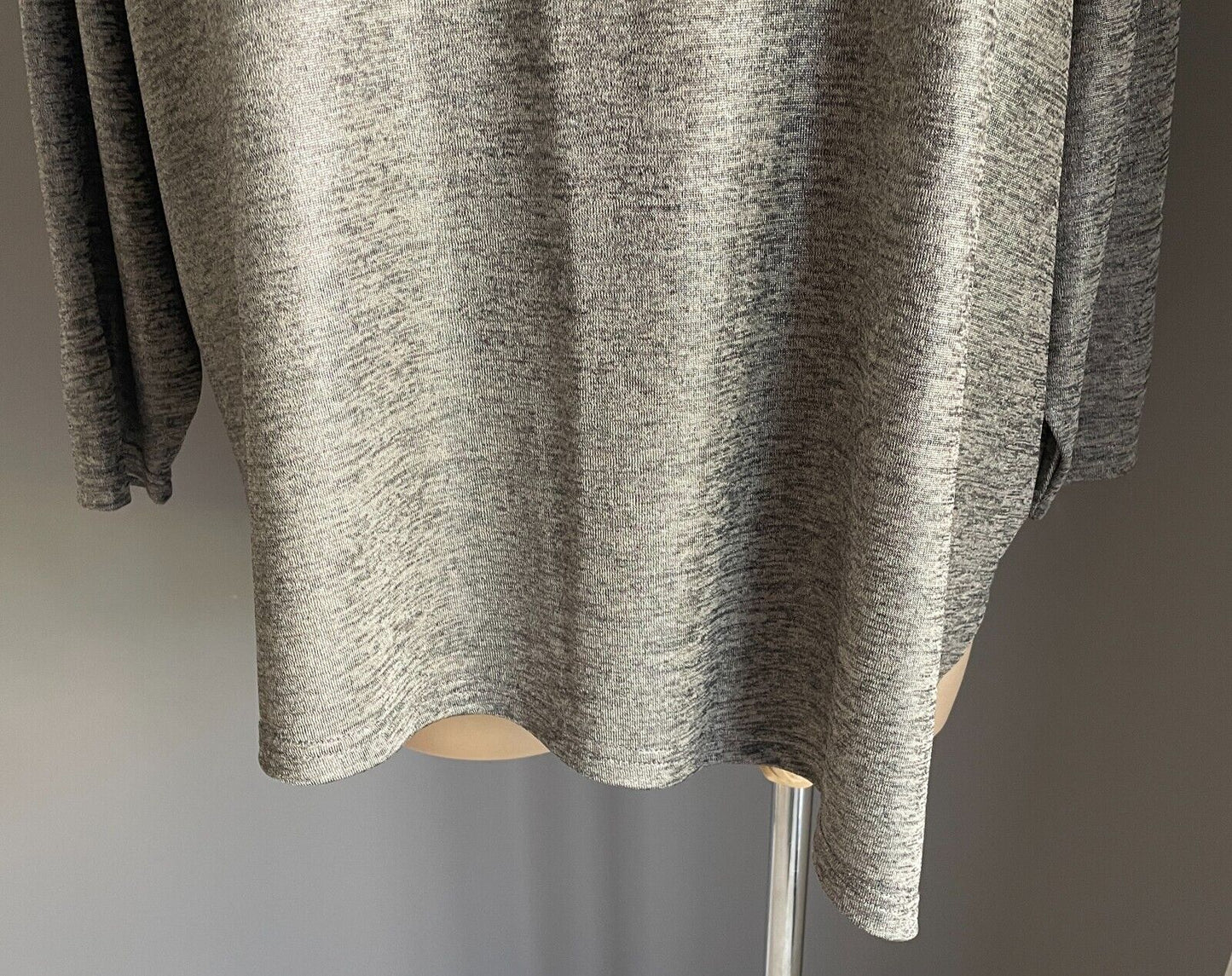 POSTIE "Slinky" Top 3/4 Sleeve Black Grey Marl Fabric Asymmetric Hem Plus Sze 28