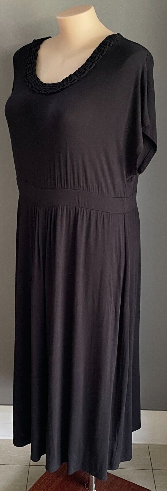 BELLE CURVE Maxi Dress Black Shift Woven Neck Detail Stretch Fabric Plus Size 20