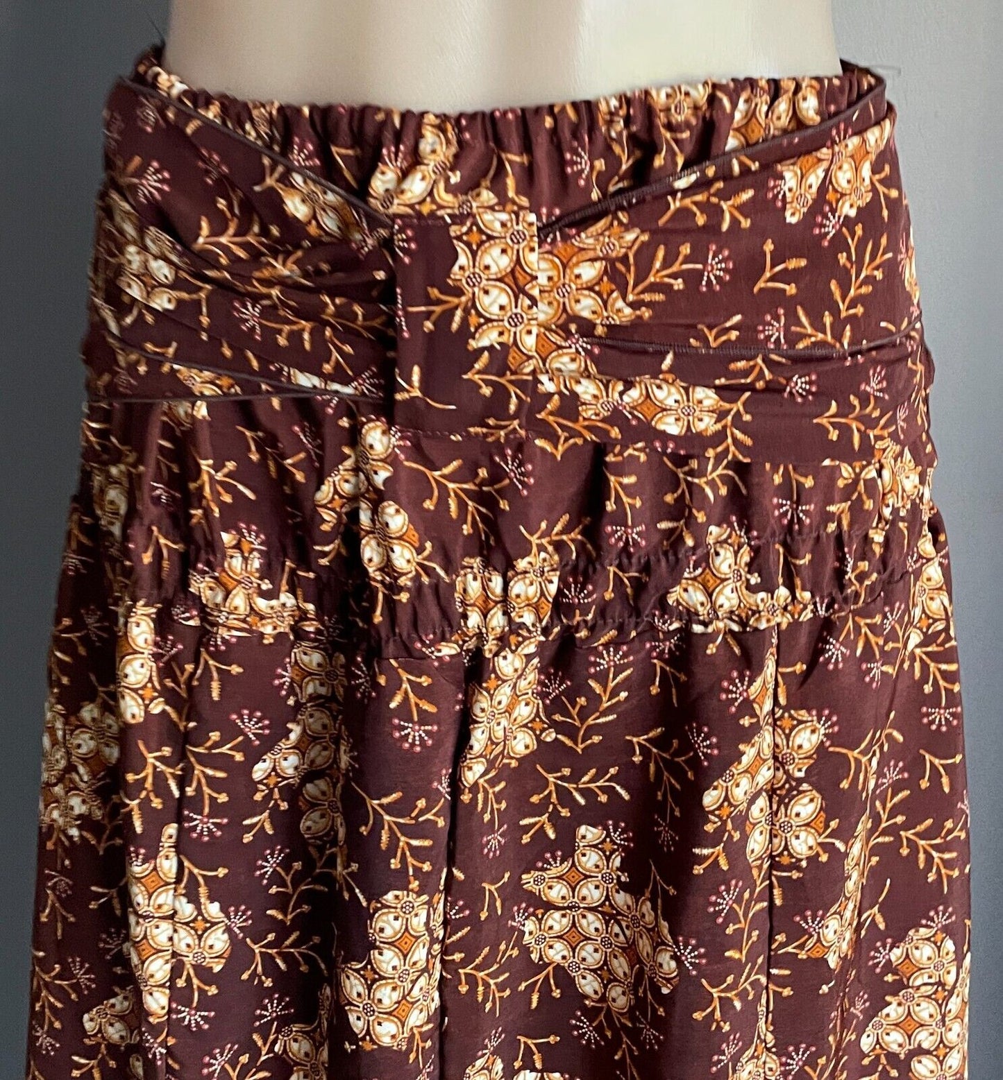 BATIK Skirt Brown Floral Fabric Strapless Dress Pick Ups Elastic Waist Sz 10 NEW