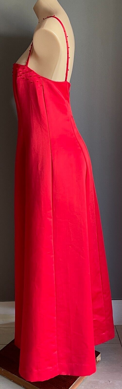 Maxi Dress Handmade Red Sleeveless Beaded Straps Neck A-Line Size 12 Vintage