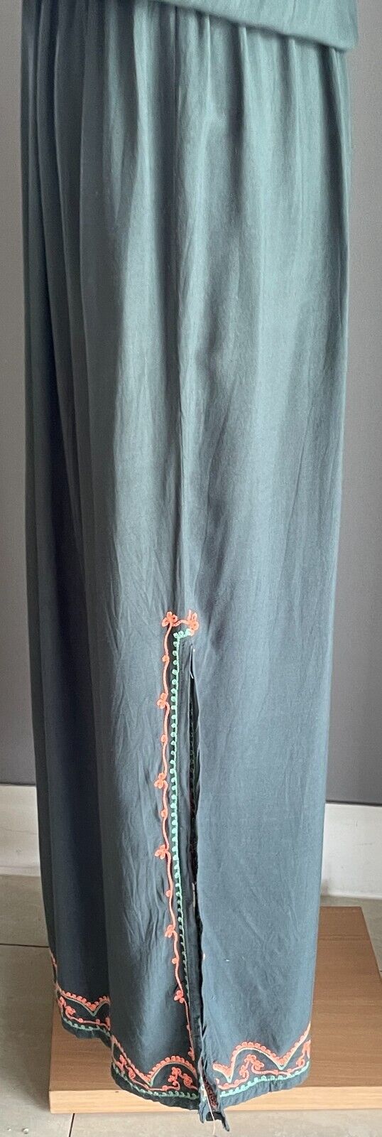 Maxi Dress Dark Sage Green Coral Red Shirred Strapless Elastic Waist Size 10