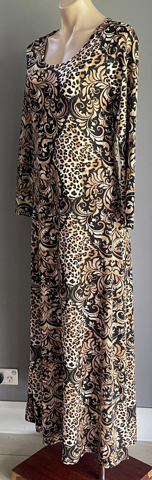 BEAUTY Maxi Dress Brown & Black Print Long Sleeve A-Line Stretch Size L NEW