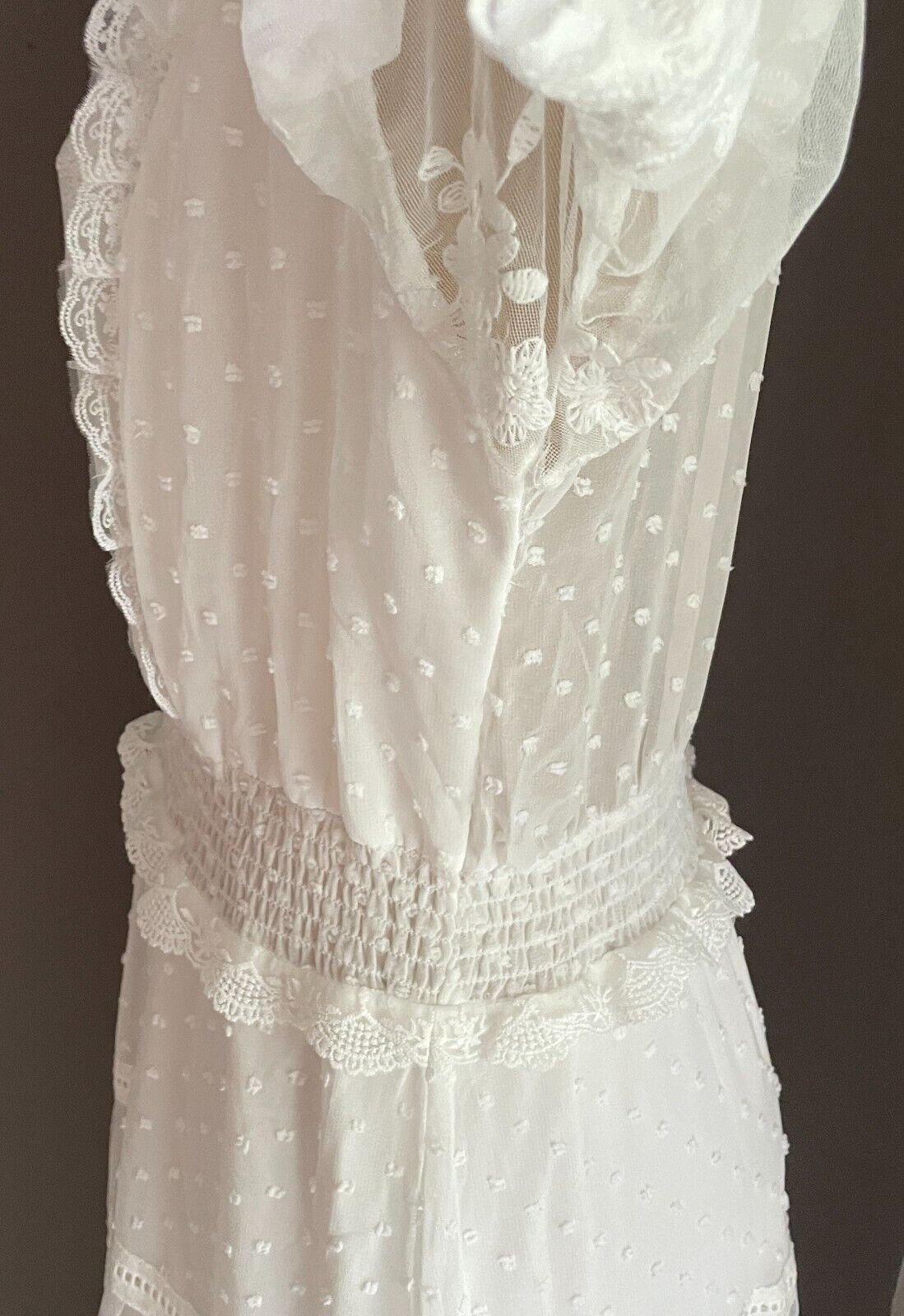 Maxi Dress White Embroidery Mesh Net V-Neck Lined Size XL 12 14 Elastic Waist