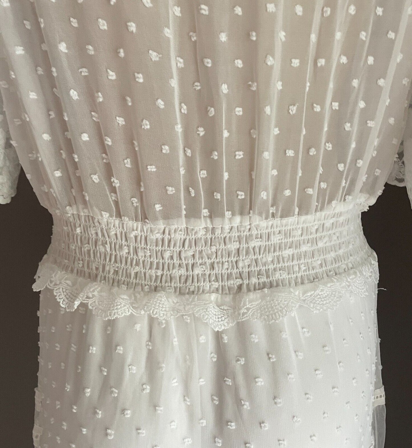 Maxi Dress White Embroidery Mesh Net V-Neck Lined Size XL 12 14 Elastic Waist