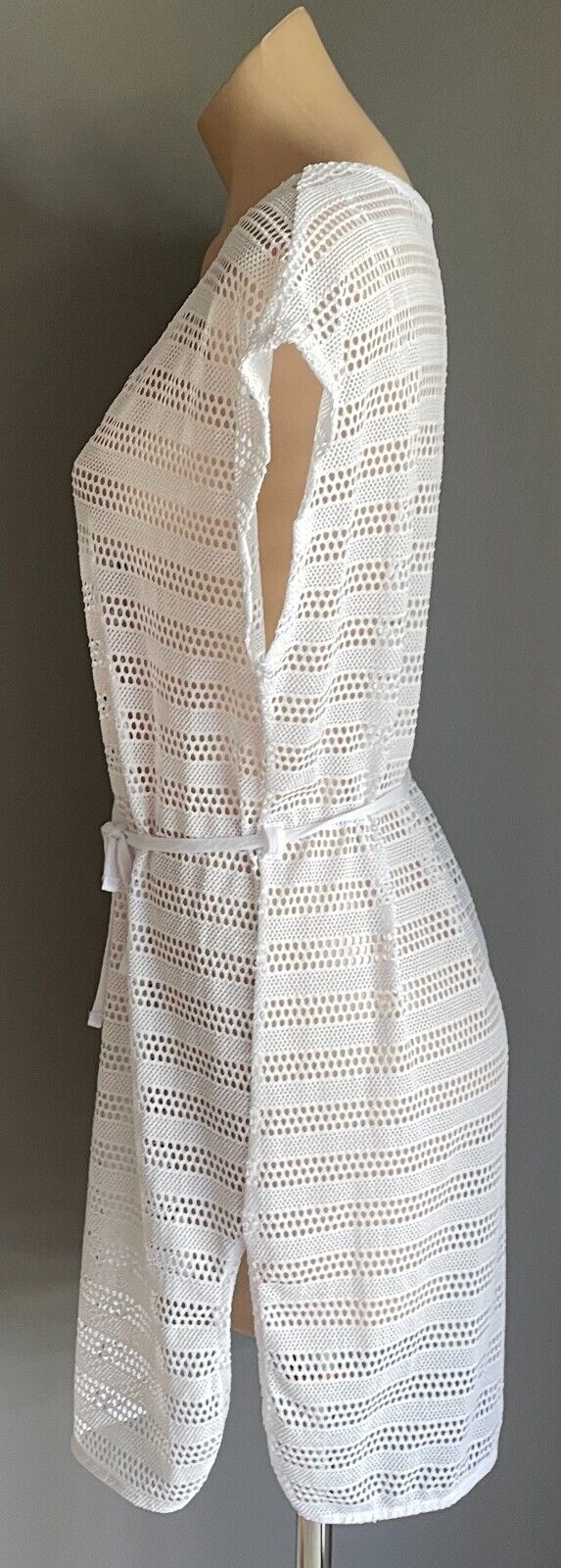 CLOTHING & CO (K-MART) White Crochet Extended Sleeve Beach Cover Up Sz 8 10 NEW