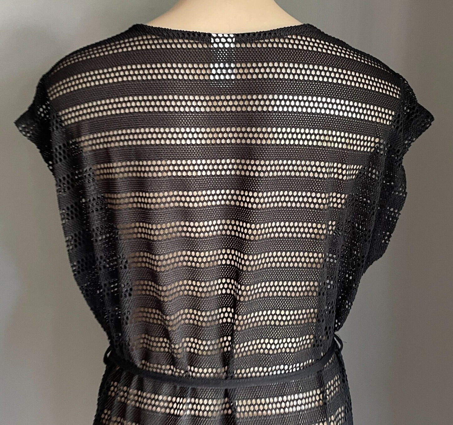 CLOTHING & CO (K-MART) Black Crochet Extended Sleeve Beach Cover Up Sz 8 10 NEW