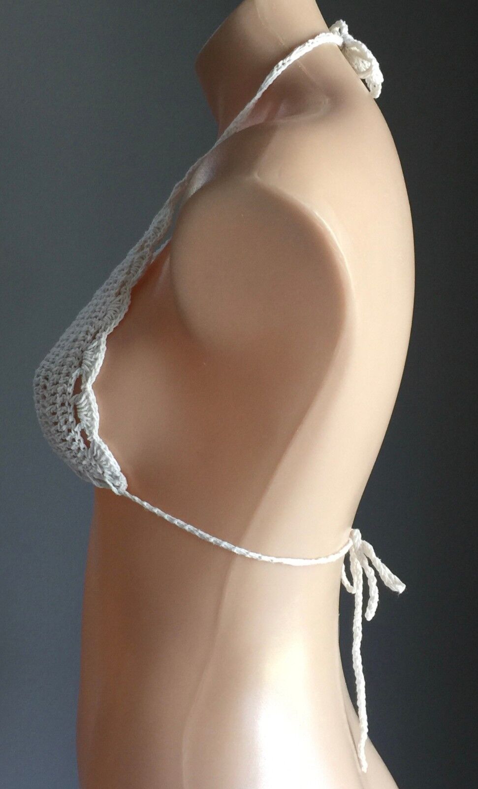 Vintage 1970s Bikini Top White Crochet Bohemian Hippy Festival Size 8  10  (2)