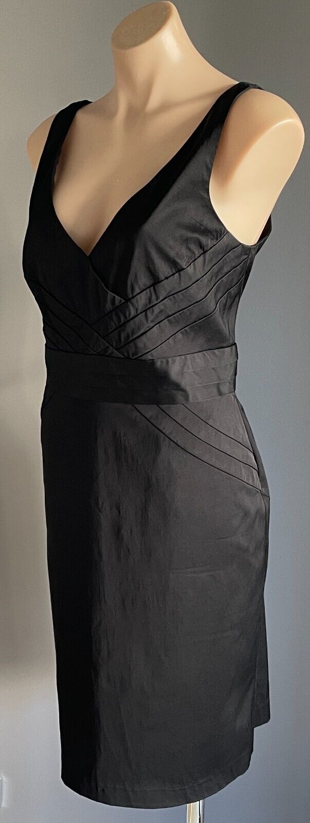 KATHERINE Black Pencil Sheath Dress Size 14 Sleeveless LBD Knee Length