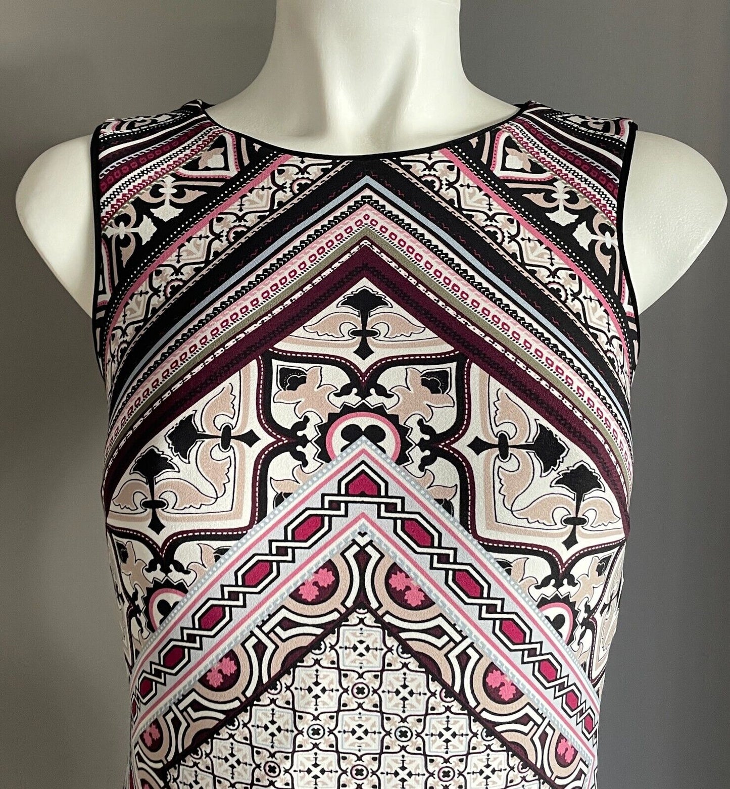 WHITE HOUSE BLACK MARKET Stretch Bodycon Dress Multicolour Mandala Size XXS 8
