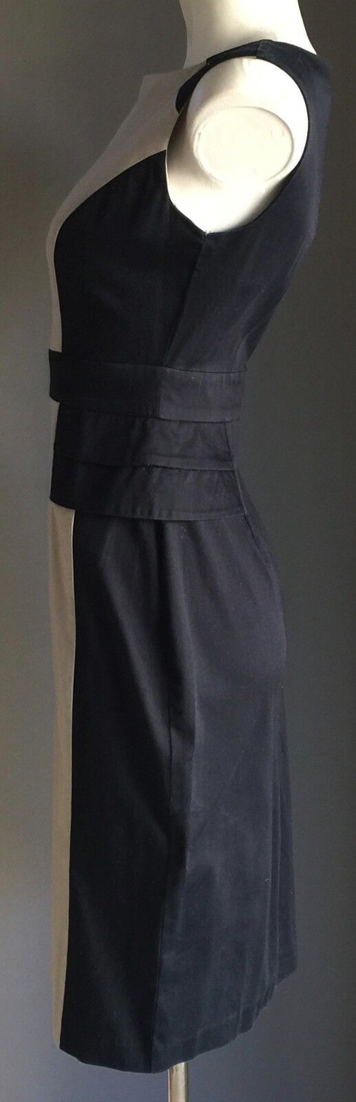 DOROTHY PERKINS Peplum Dress Navy & Beige Stretch Colour Block Size 8 Gorgeous