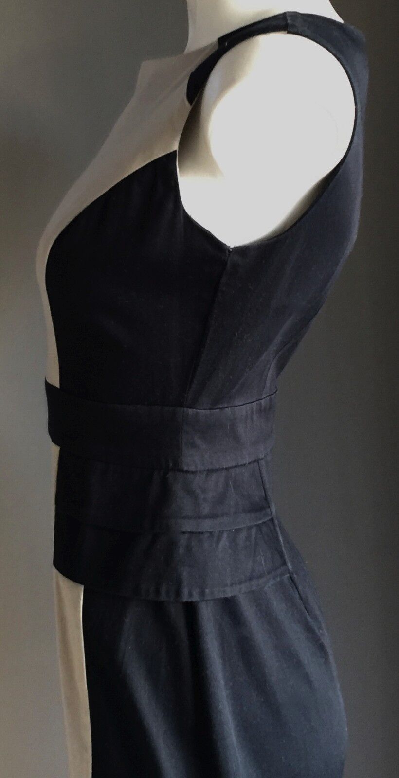 DOROTHY PERKINS Peplum Dress Navy & Beige Stretch Colour Block Size 8 Gorgeous