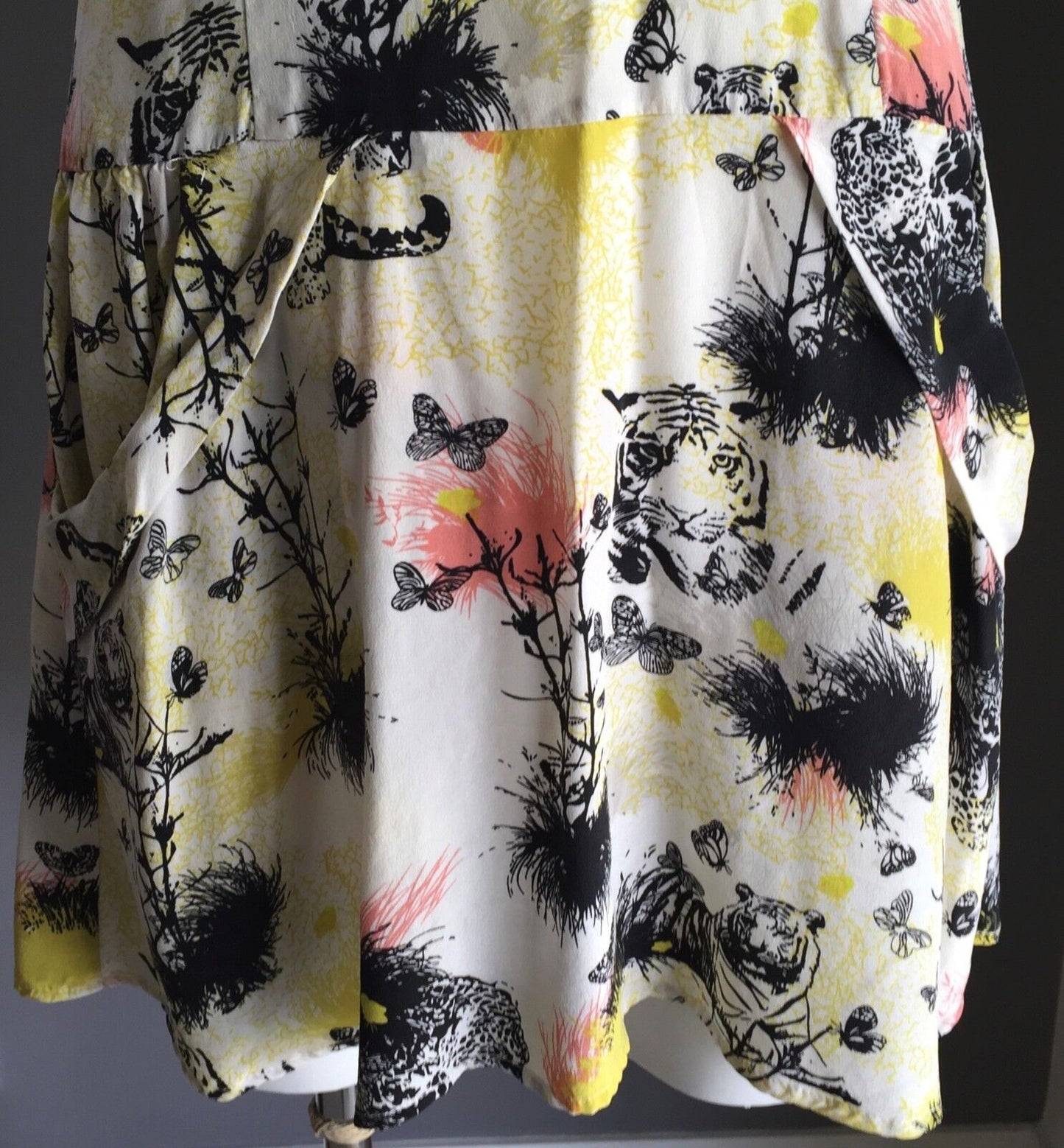 BLUEJUICE Silk Dress Colourful Leopard Print Drop Waist Size Ladies 8