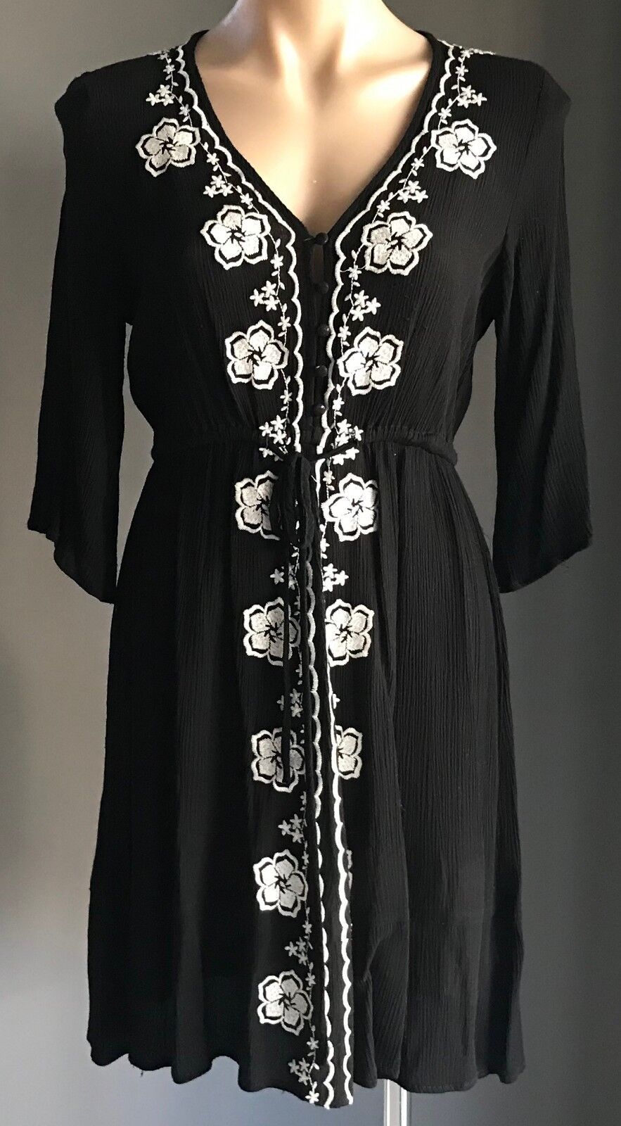CAROLINE MORGAN Dress Black White Embroidered Elastic Waist Cheesecloth Siz 8 10