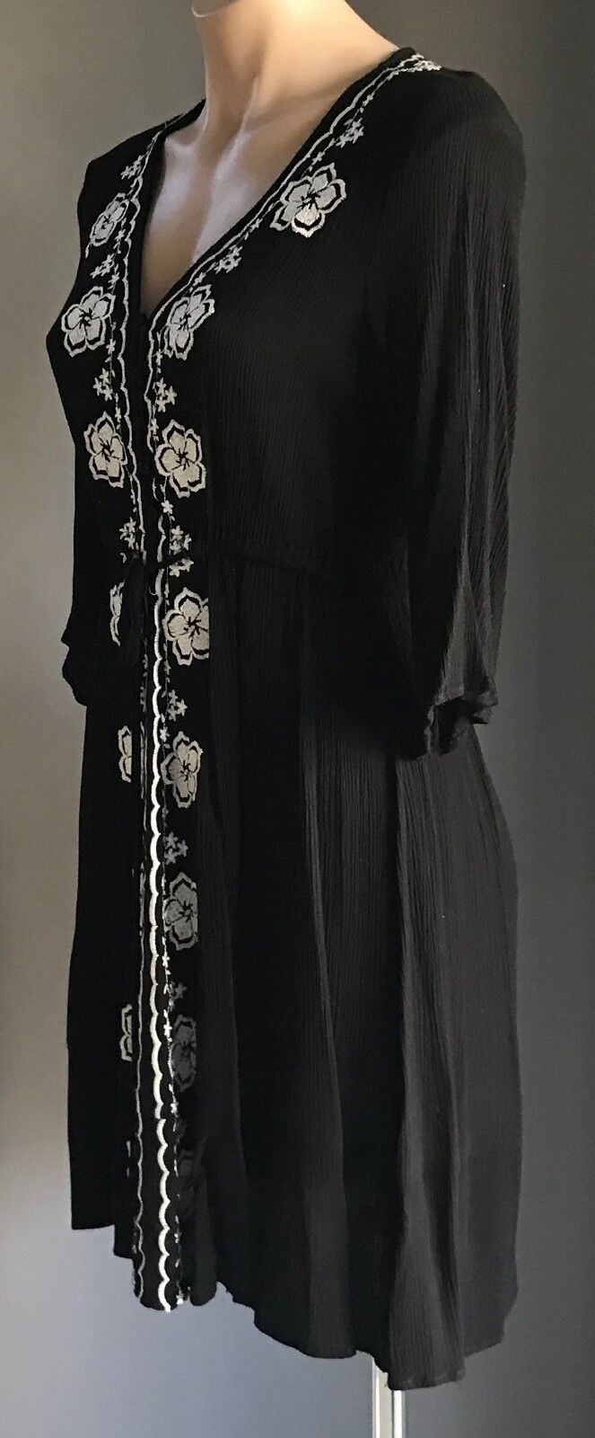 CAROLINE MORGAN Dress Black White Embroidered Elastic Waist Cheesecloth Siz 8 10