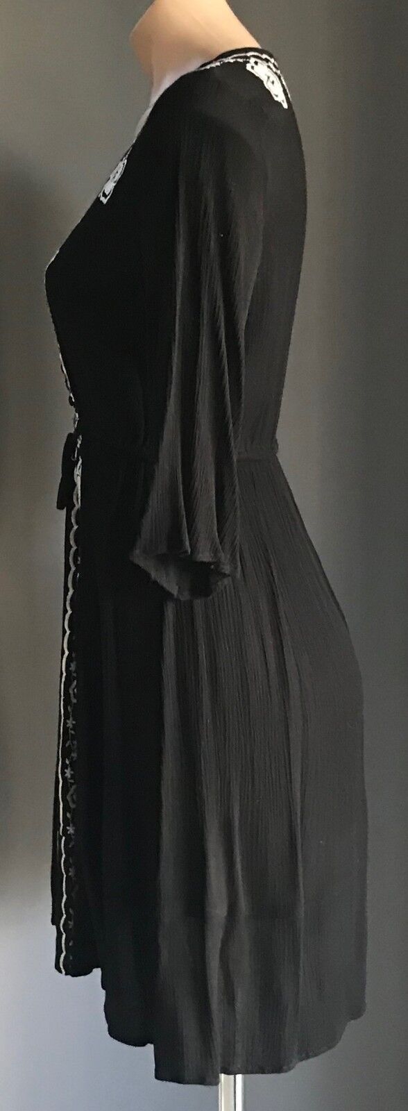 CAROLINE MORGAN Dress Black White Embroidered Elastic Waist Cheesecloth Siz 8 10