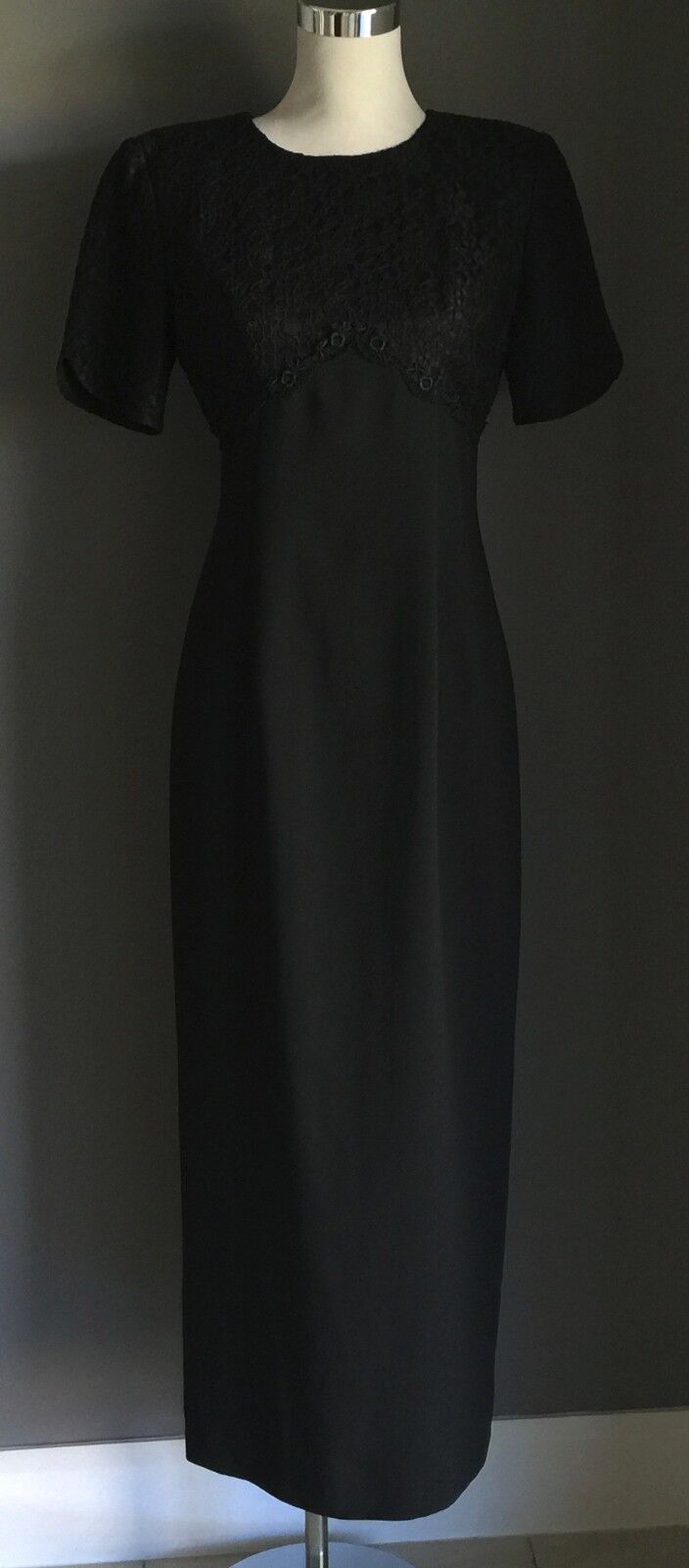 MARI GOURLAY Black Dress Lace Open Back Gown Size 8 Vintage NEW