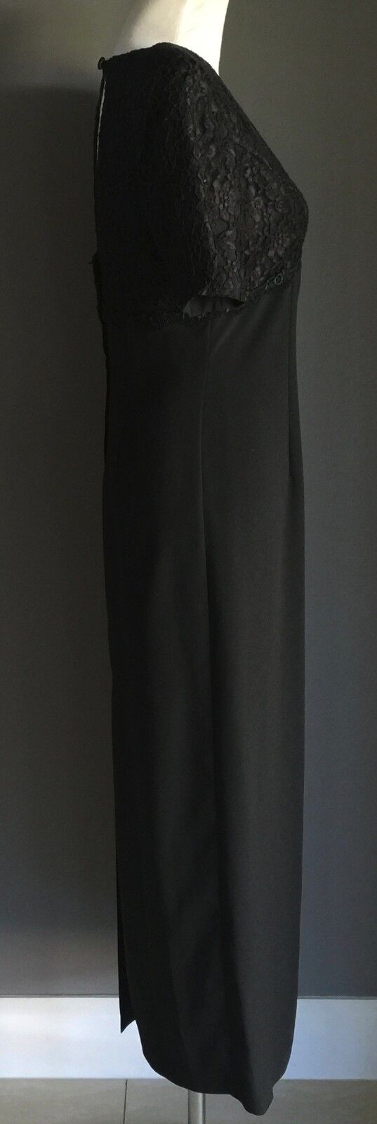 MARI GOURLAY Black Dress Lace Open Back Gown Size 8 Vintage NEW