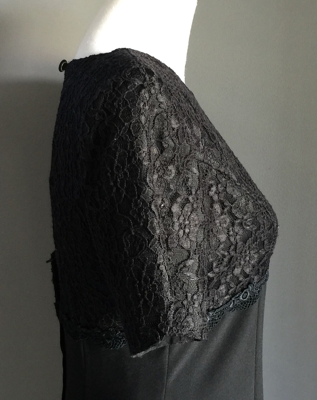 MARI GOURLAY Black Dress Lace Open Back Gown Size 8 Vintage NEW