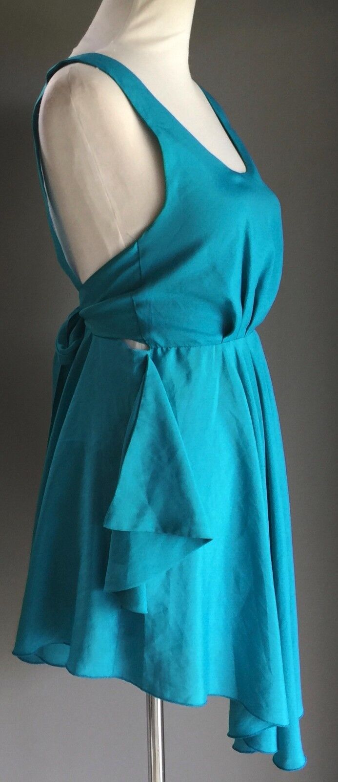 LIONESS Mini Dress Dip Hem Blue Ladies Size 8 Great Condition Lovely Style