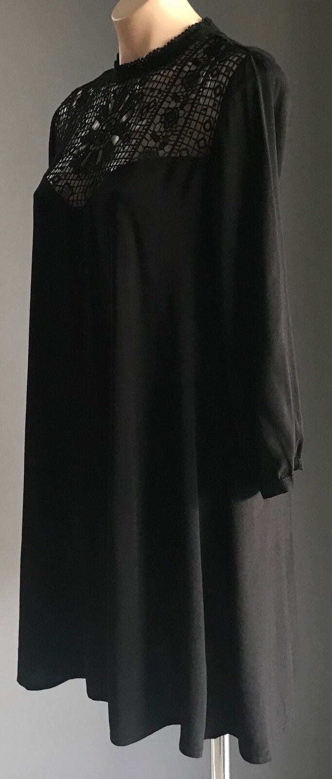 FOREVER 21 Smock Dress Black Long Sleeve Lace Yoke Size M 12 Retro