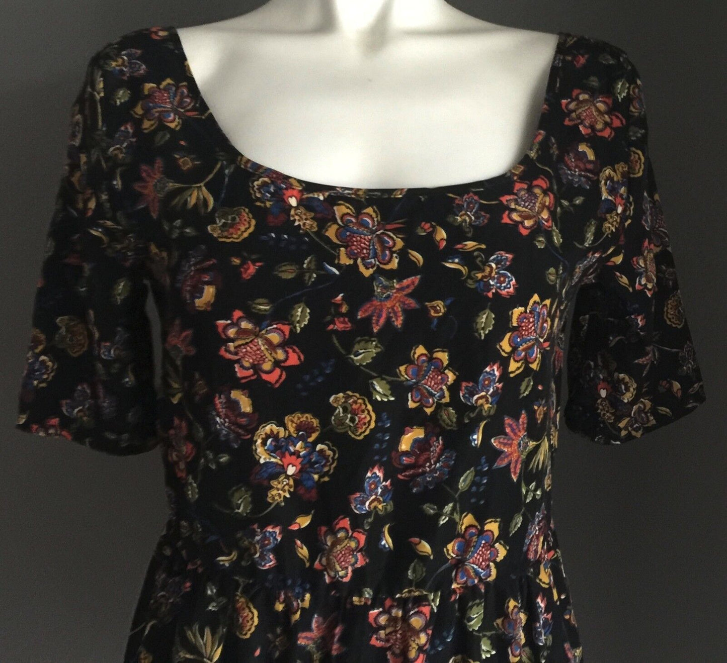 MY LEFTIES Dress Black Floral Print Short Sleeve Skater Size M 8 Gorgeous