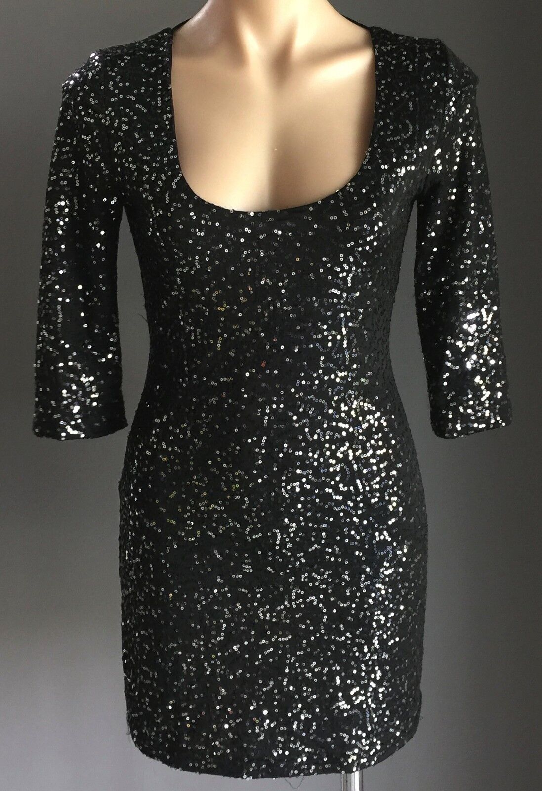 SAINT SHYLO Dress MINI Black & Silver Sequin Open Back 3/4 Sleeve Size M 10 NEW