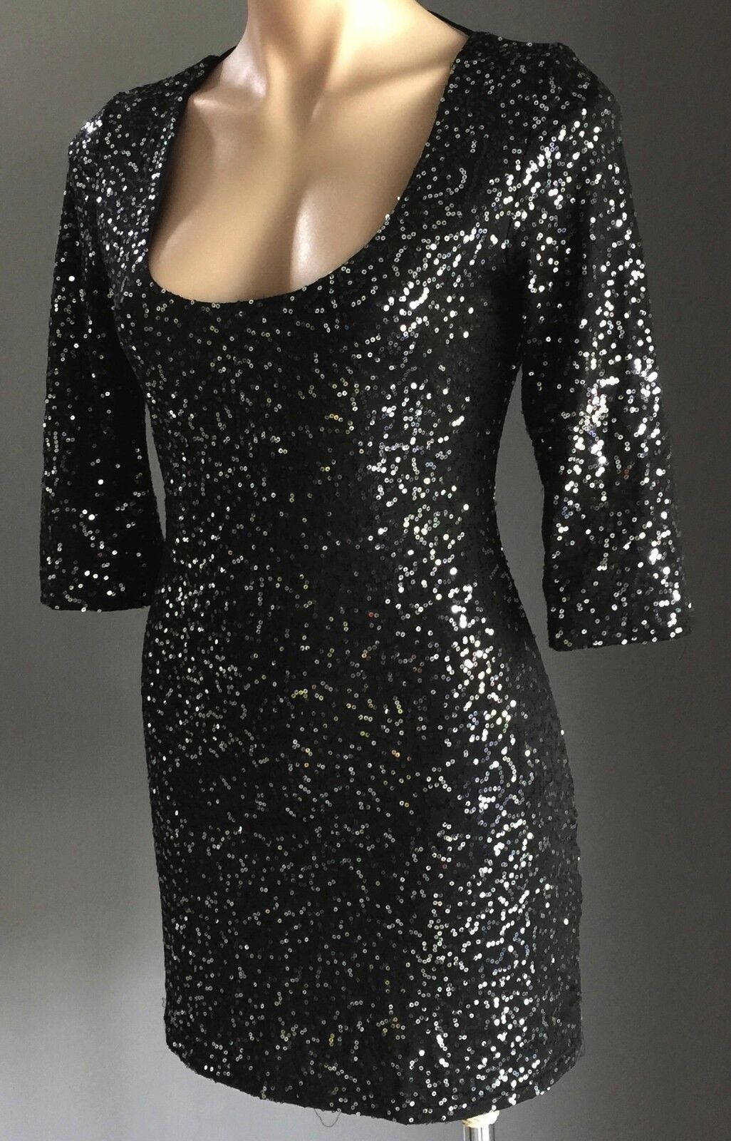 SAINT SHYLO Dress MINI Black & Silver Sequin Open Back 3/4 Sleeve Size M 10 NEW