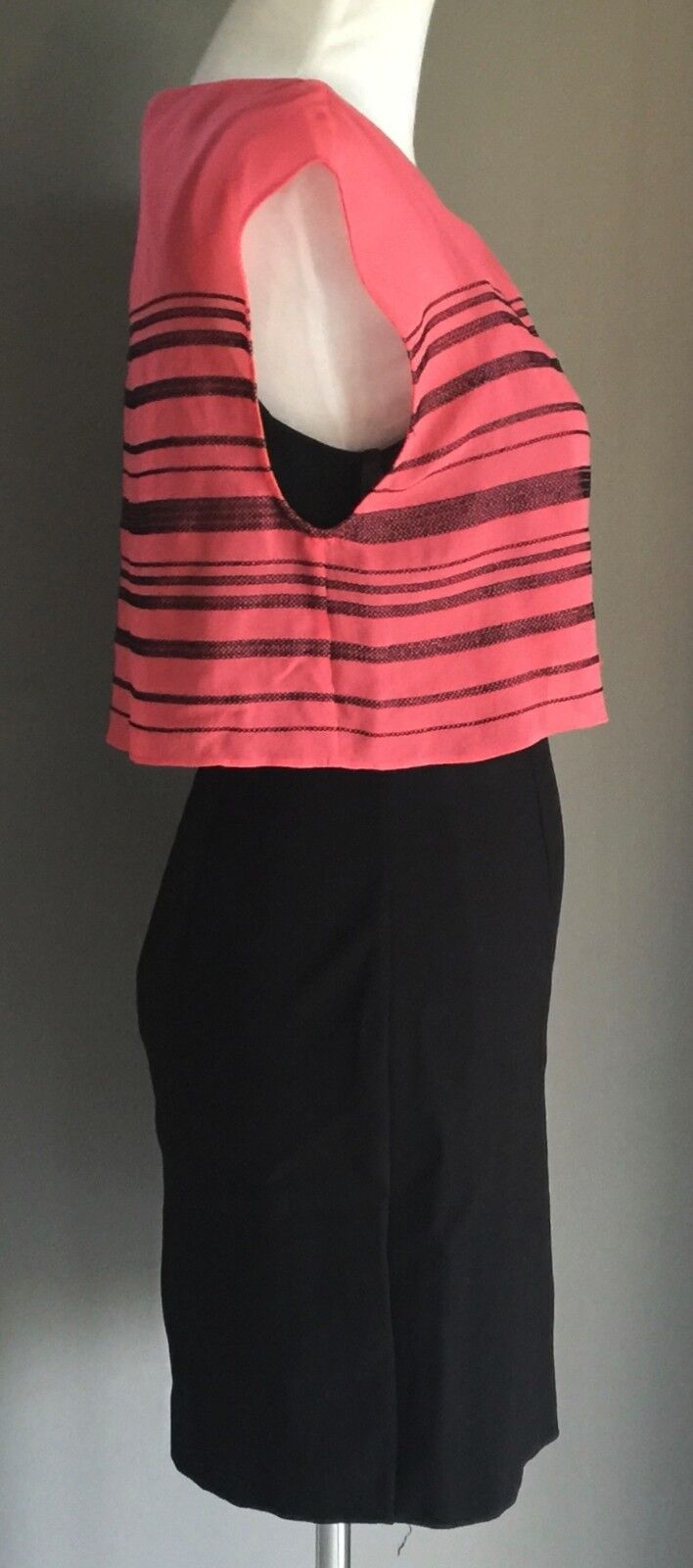 BEBE DESIGN Black & Coral Stripe Overlay Top Pencil Dress Cap Sleeve M 10 Retro