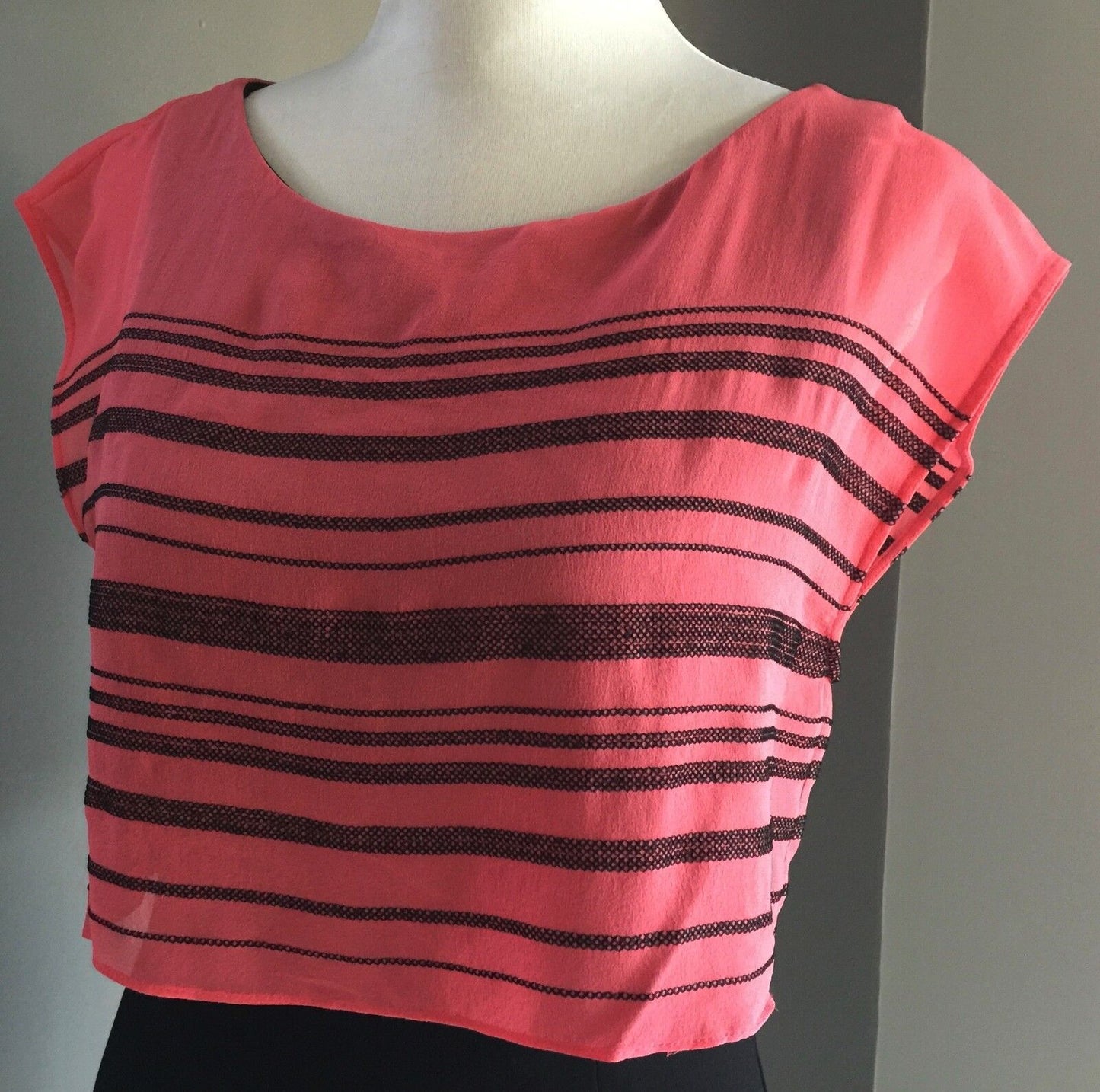 BEBE DESIGN Black & Coral Stripe Overlay Top Pencil Dress Cap Sleeve M 10 Retro
