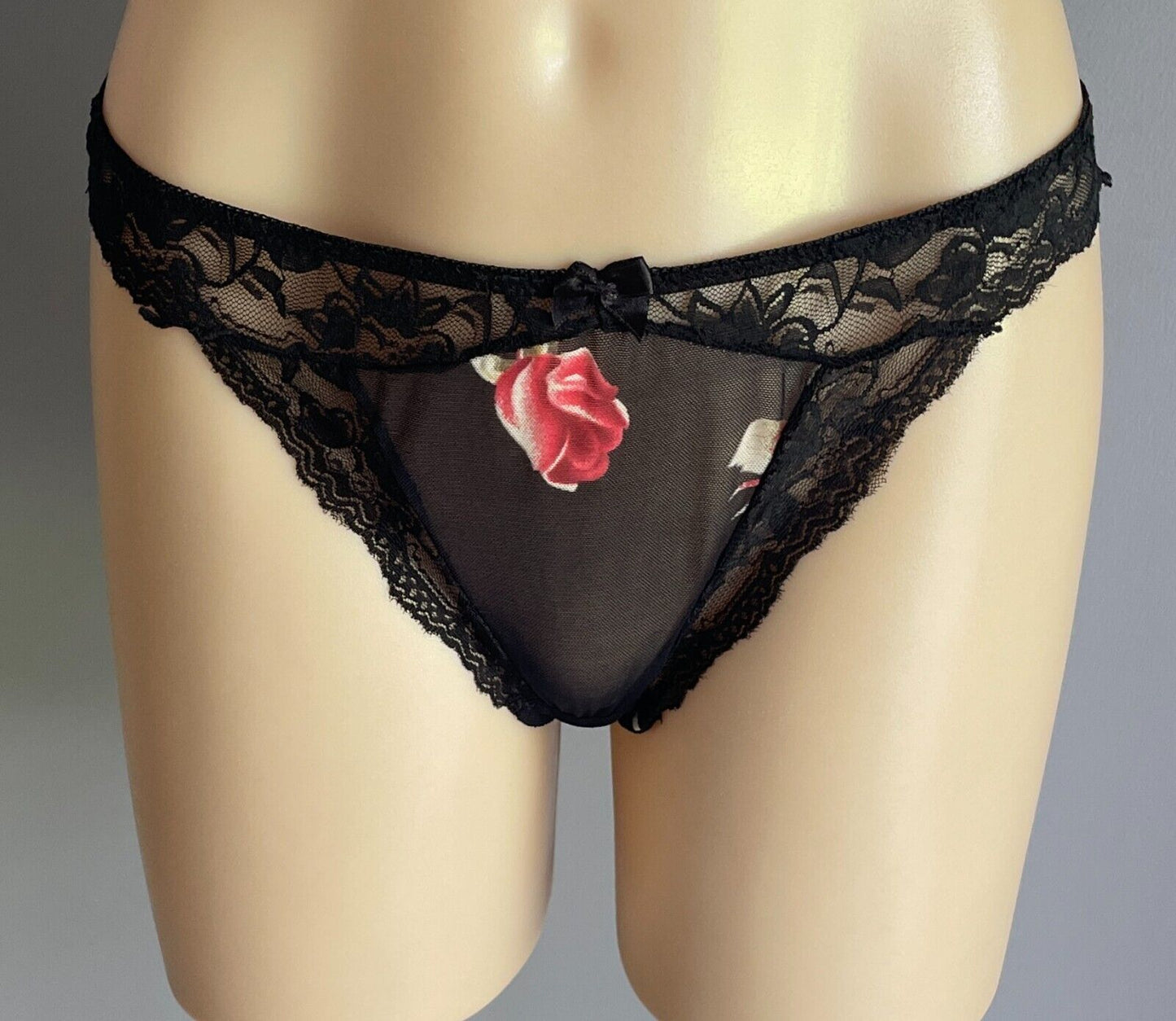 BLACK LABEL LINGERIE Camisole & G-String Set Roses Lace Trim Size M 10 Sexy NEW
