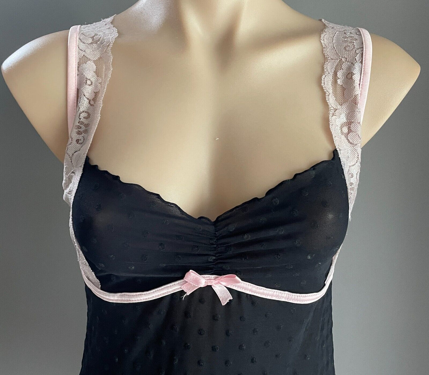 Chemise Black Mesh Net Dobby Semi Sheer Fabric w Pink Lace Straps Size 10 NEW