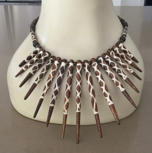 Necklace Brown & Ivory African Tribal Adjustable Statement Collar NEW