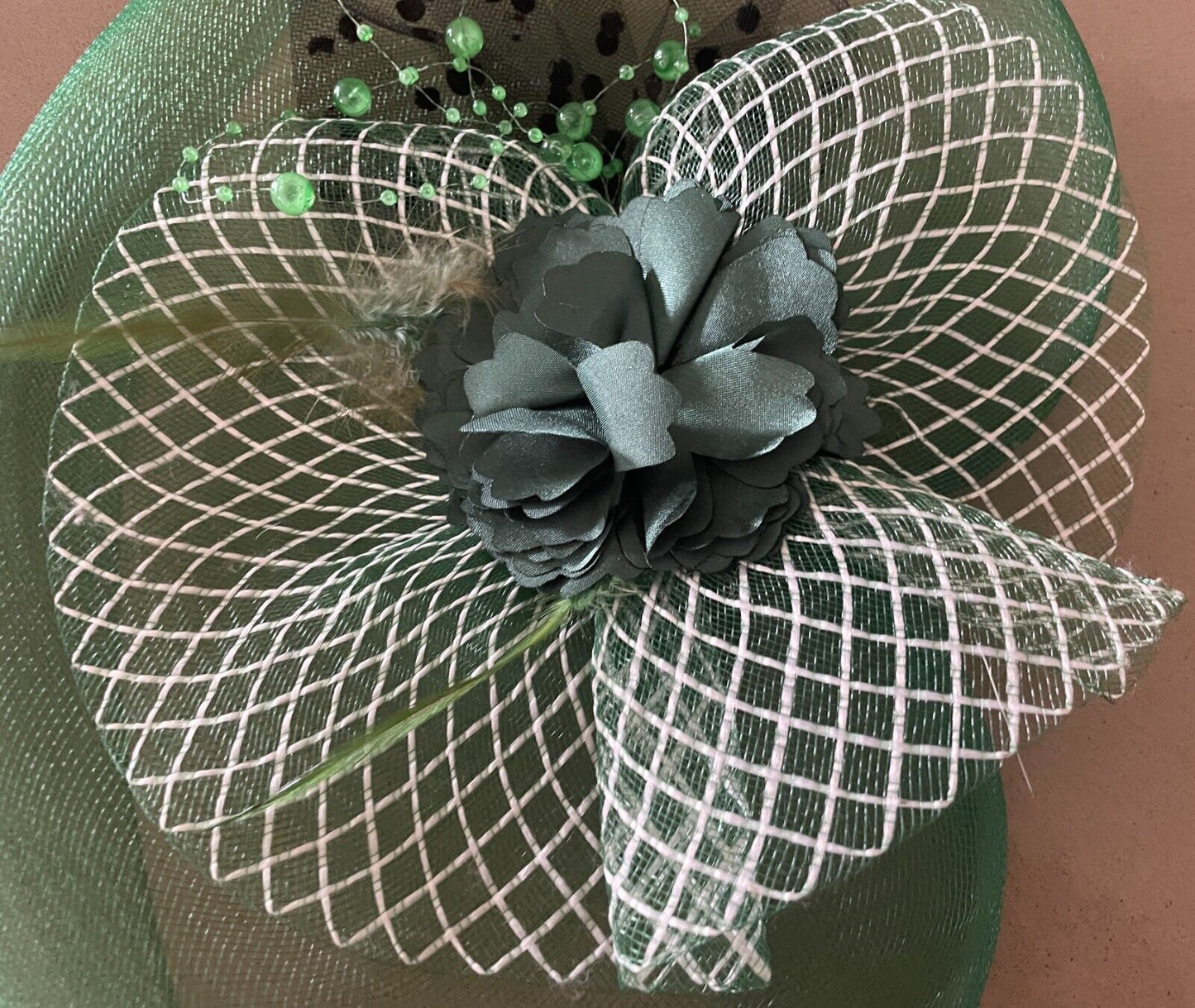 FASCINATOR Green White Black Mesh With Feather Bead Trim Races NO CLIP OR COMB