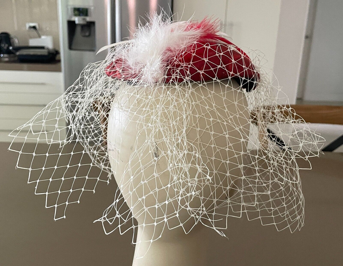 FASCINATOR Red and White Feather Tulle & Bead Sequin Trim Races Party Cocktails