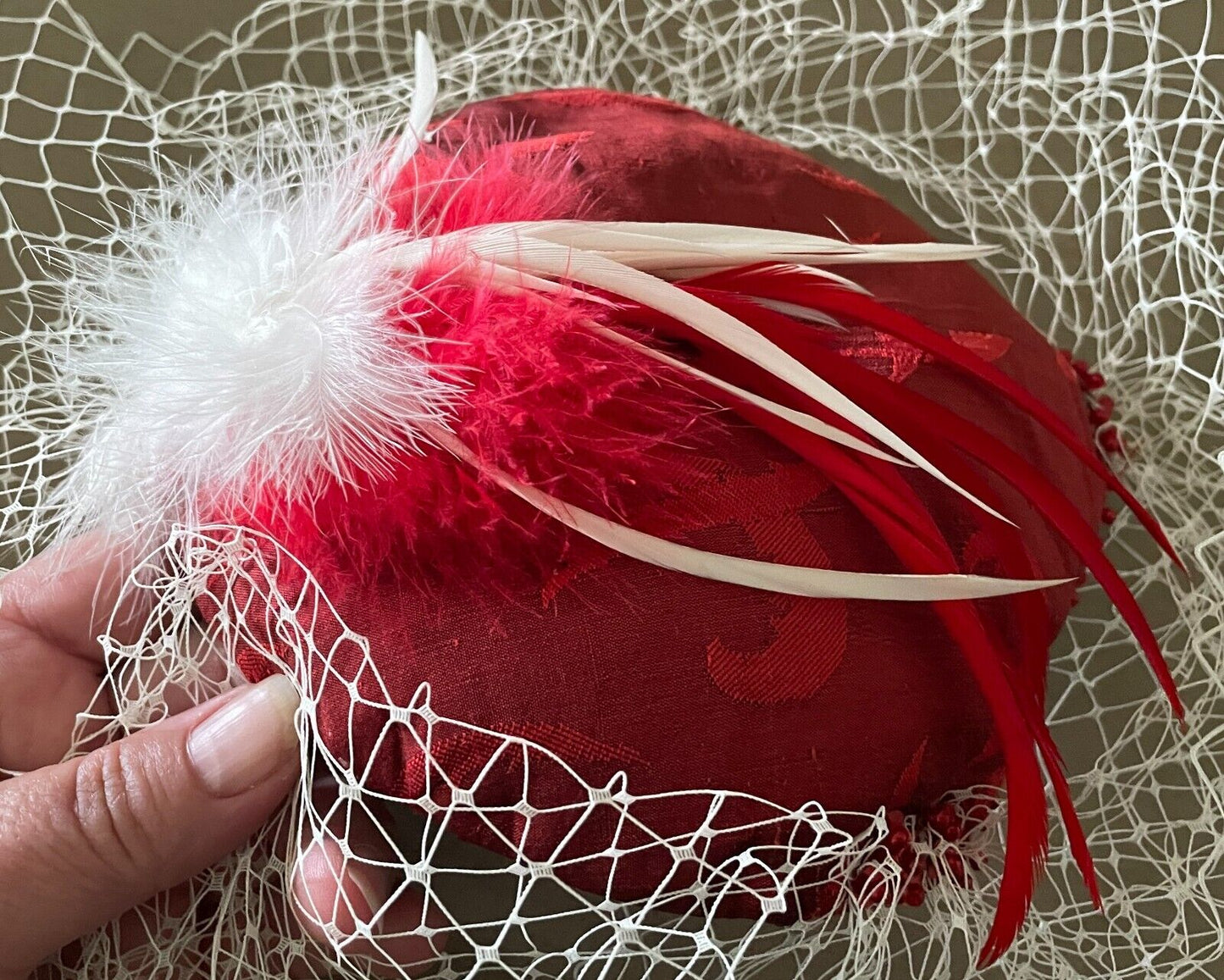 FASCINATOR Red and White Feather Tulle & Bead Sequin Trim Races Party Cocktails