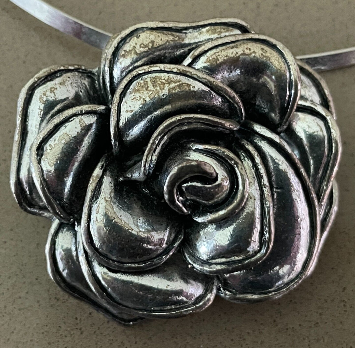 Silver Tone Solid Choker Large Flower Centrepiece Make a Statement Necklace