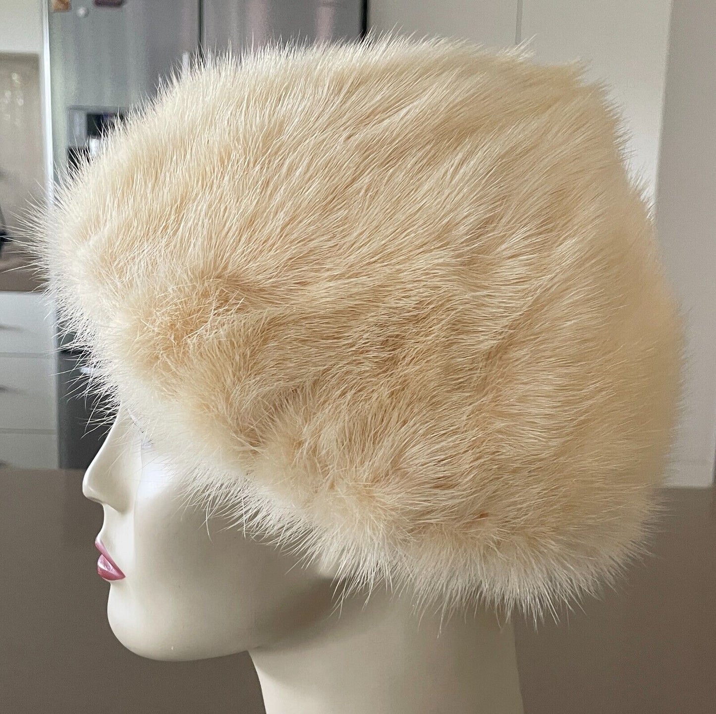 Vintage DELICE DOUBLE BAY Cream Fur Hat One Size Australia Winter Cap HandMade