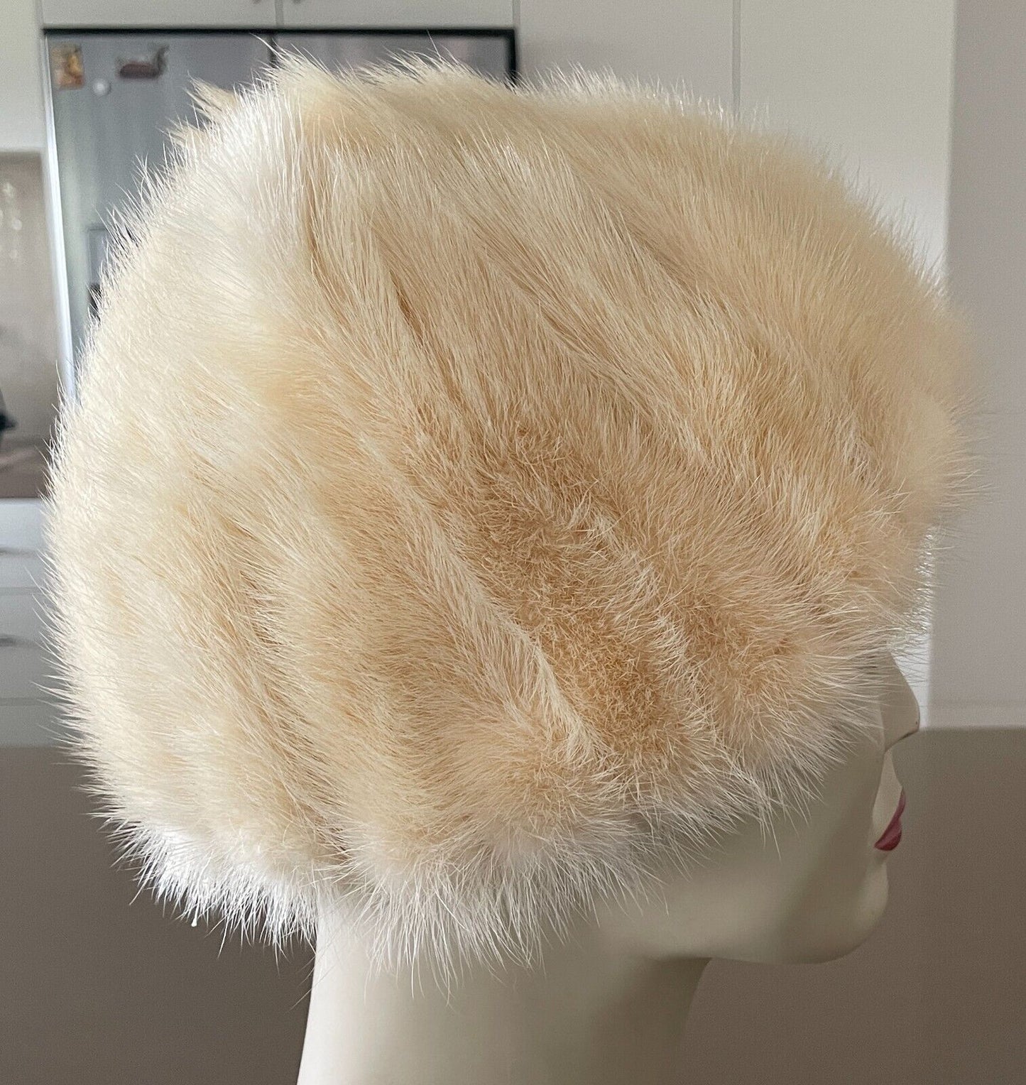 Vintage DELICE DOUBLE BAY Cream Fur Hat One Size Australia Winter Cap HandMade