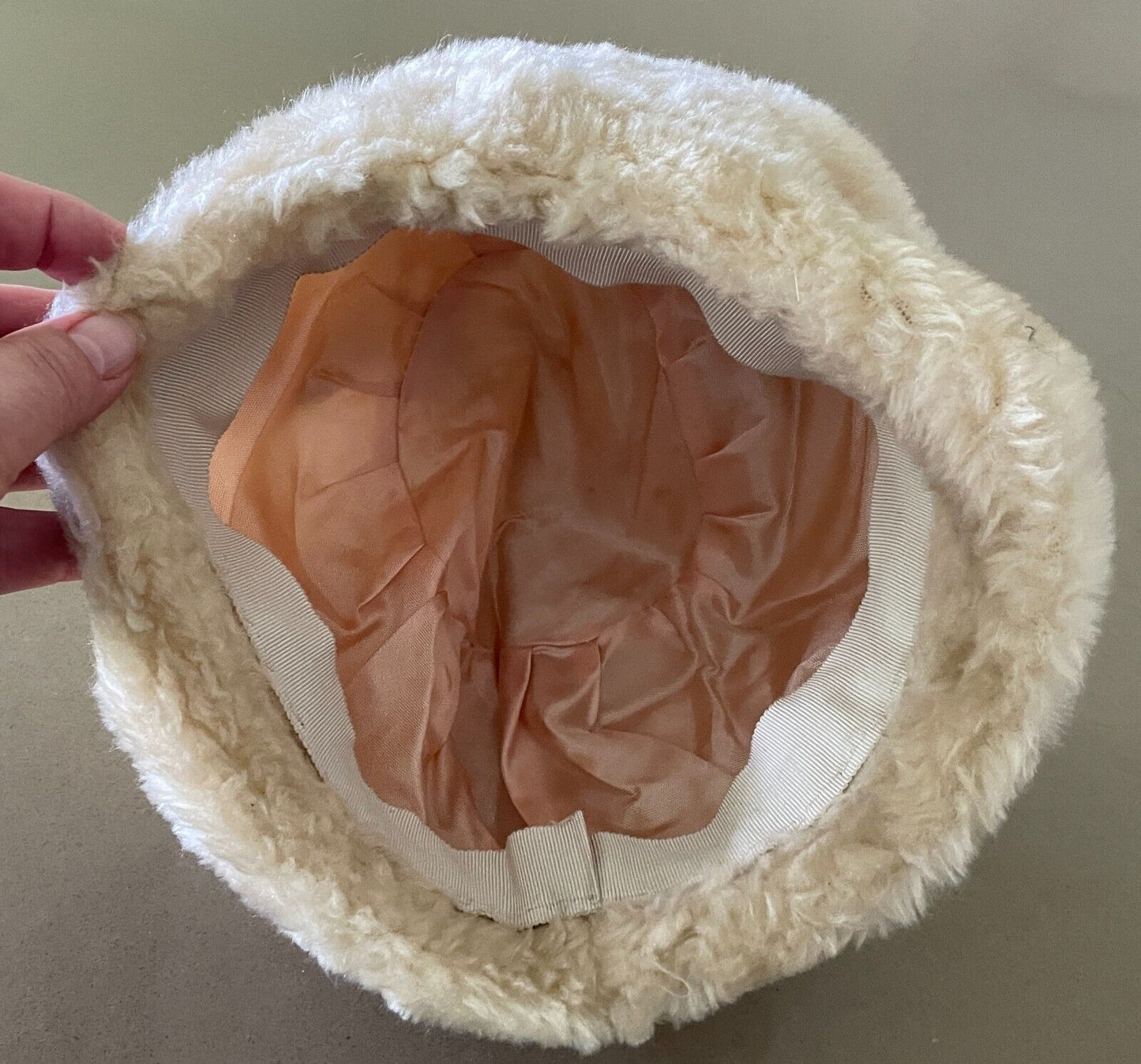 Vintage Pillbox Style Hat Retro Vibe Beige Faux Fur Size 52cm