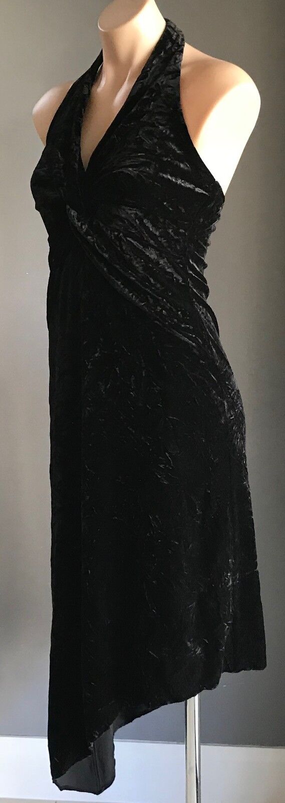 PURPLE PATCH BY MR K Halter Neck Dress Black Stretch Crinkle Velvet Size 10 NEW