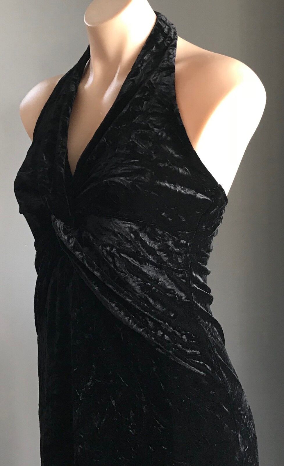PURPLE PATCH BY MR K Halter Neck Dress Black Stretch Crinkle Velvet Size 10 NEW