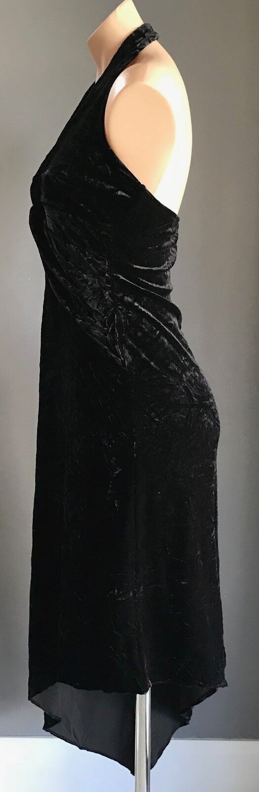 PURPLE PATCH BY MR K Halter Neck Dress Black Stretch Crinkle Velvet Size 10 NEW