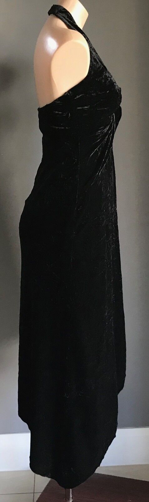PURPLE PATCH BY MR K Halter Neck Dress Black Stretch Crinkle Velvet Size 10 NEW